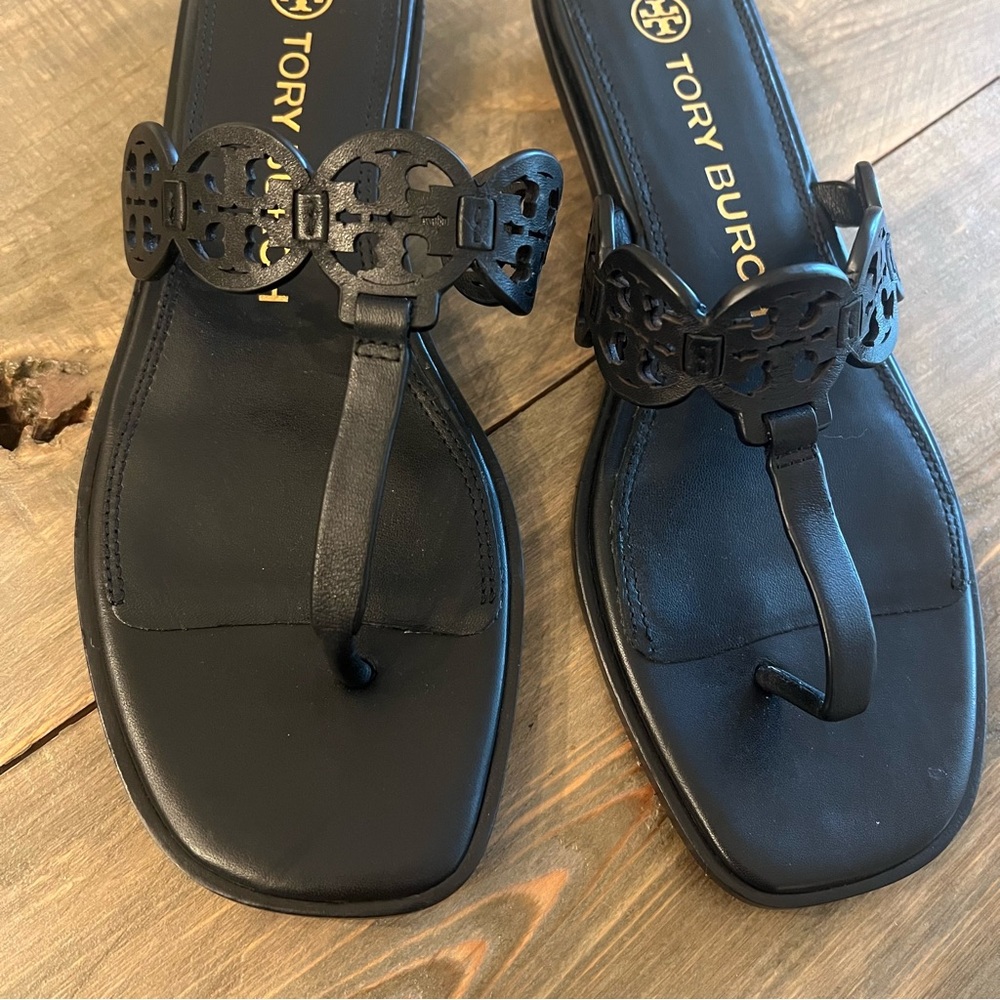 Tory Burch Tiny Miller Thong Sandals | Black | Leather | VGUC | 8 - Picture 3 of 9